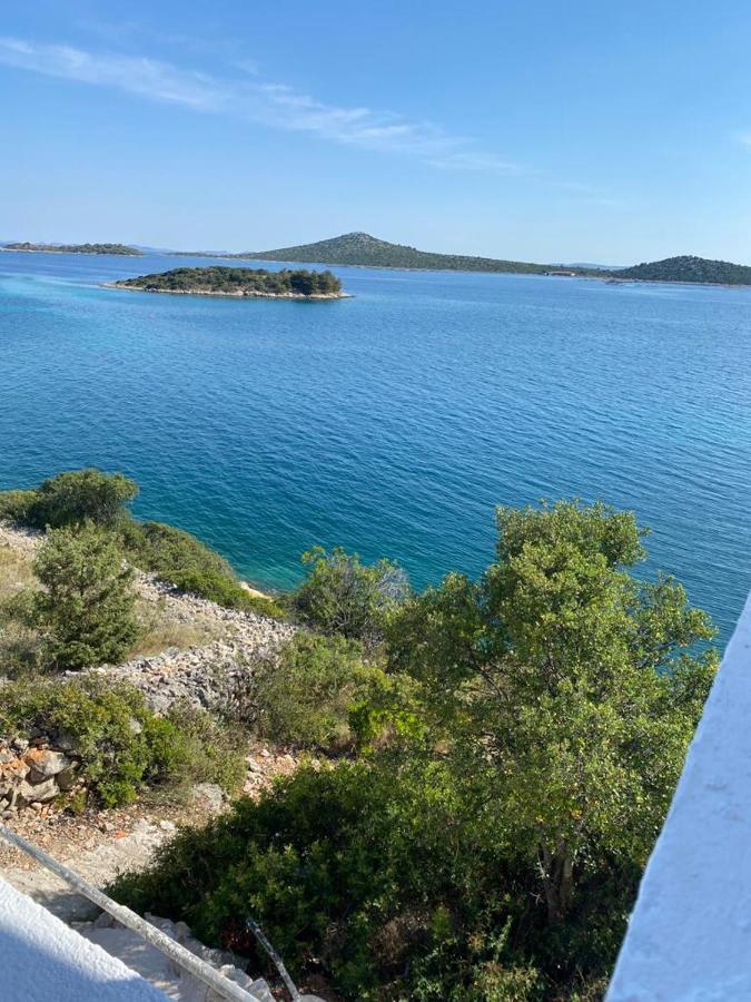 Alleinstehendes Haus Am Meer Robinson Tkon Exteriör bild